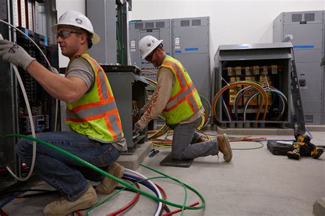 electrical contractors in detroit